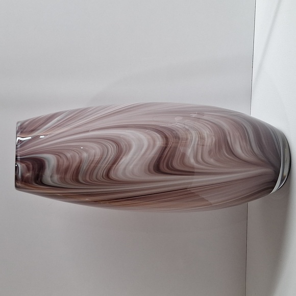 #AAN Dynasty Gallery pink glass vase - Picture 3 of 5